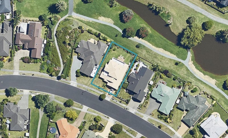 38 Montego Drive, Papamoa Beach, Papamoa - Carousel 1