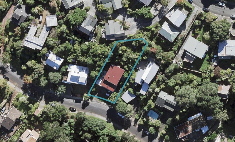 35 Rosecamp Road, Beach Haven, Auckland - Carousel 1