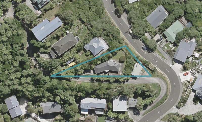 75 Miromiro Road, Normandale, Lower Hutt - Carousel 1