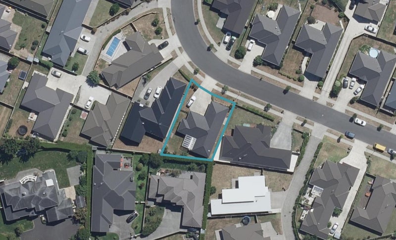 21 Piwakawaka Court, Rototuna North, Hamilton - Carousel 1