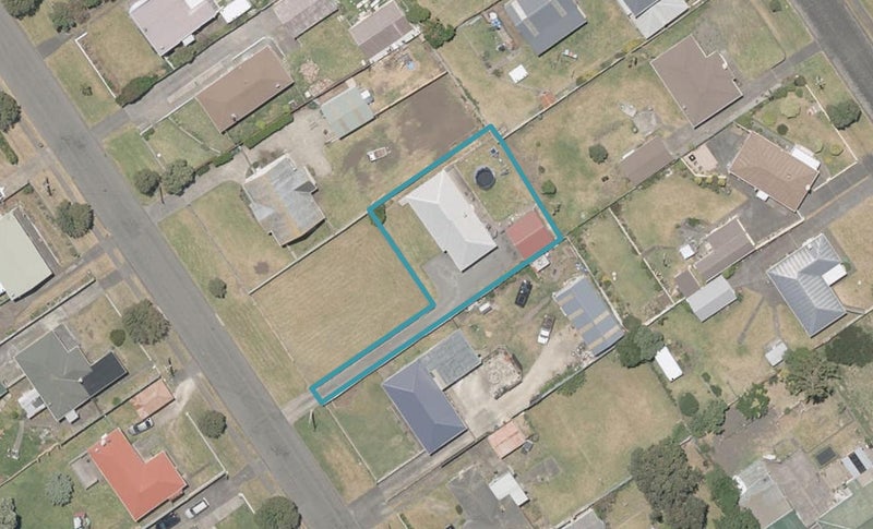34 Hood Street, Castlecliff, Whanganui - Carousel 1