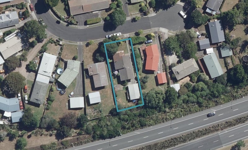 18 Camden Place, Pukete, Hamilton - Carousel 1