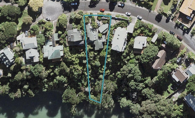 62 Rosecamp Road, Beach Haven, Auckland - Carousel 1