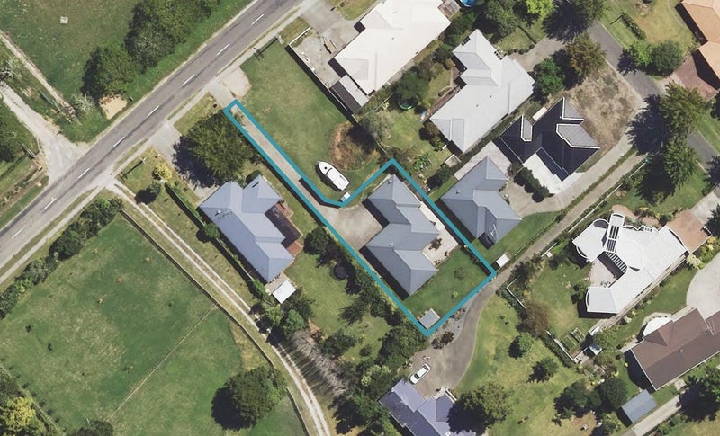 93 Riverside Road, Whataupoko, Gisborne - Carousel 1