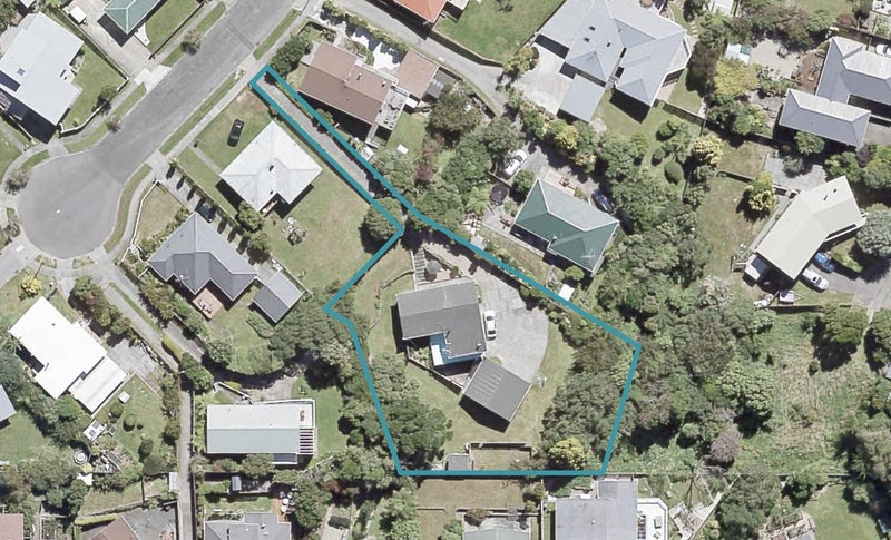 6 Cherry Blossom Grove, Maungaraki, Lower Hutt - Carousel 1