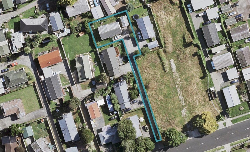 32D Station Road, Takanini, Auckland - Carousel 1