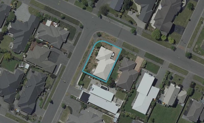 1 Eaglesome Avenue, Aidanfield, Christchurch - Carousel 1