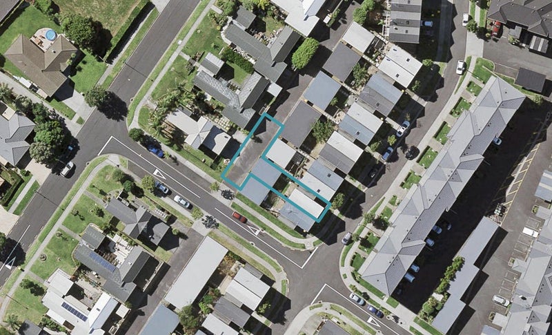 32 Kirikiri Lane, East Tamaki, Auckland - Carousel 1