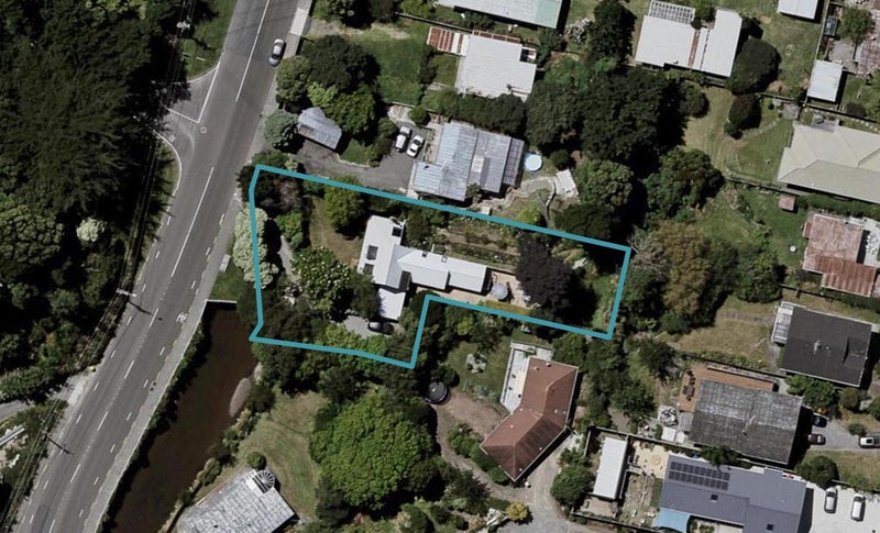 16 Matatua Road, Raumati Beach, Paraparaumu - Carousel 1