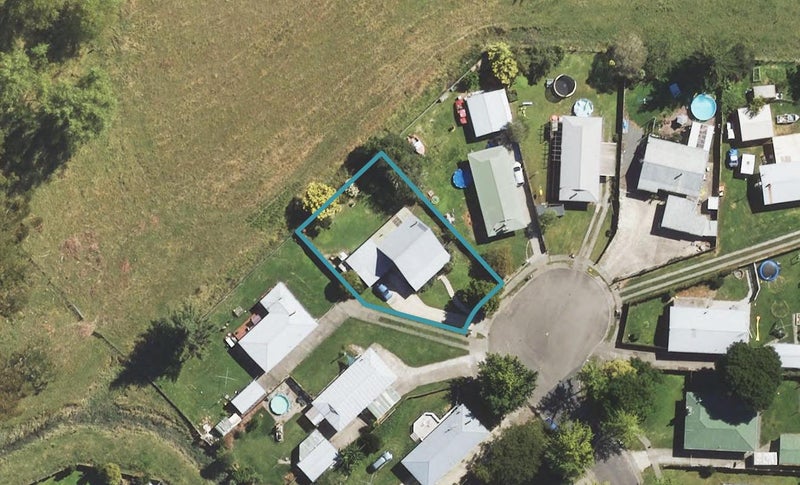 12 Campbell Street, Mangapapa, Gisborne - Carousel 1