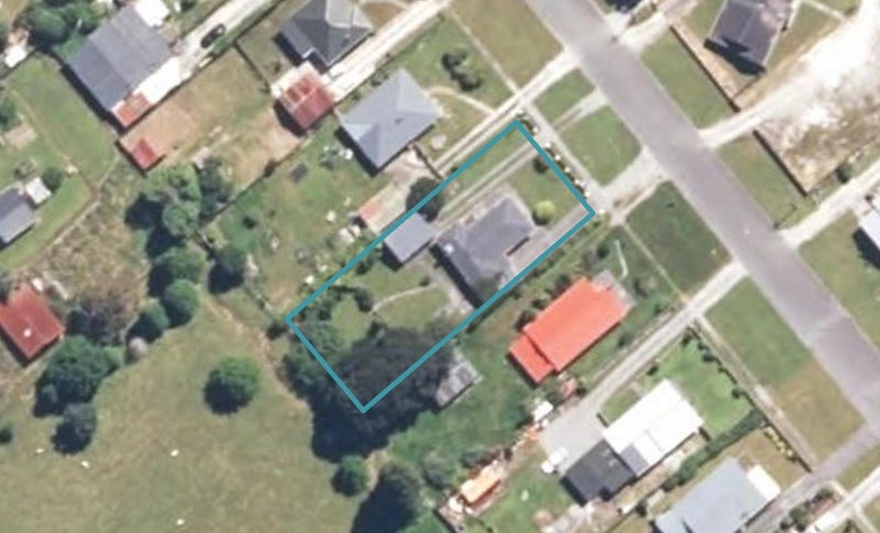 10 Matai Street, Dobson, Greymouth - Carousel 1
