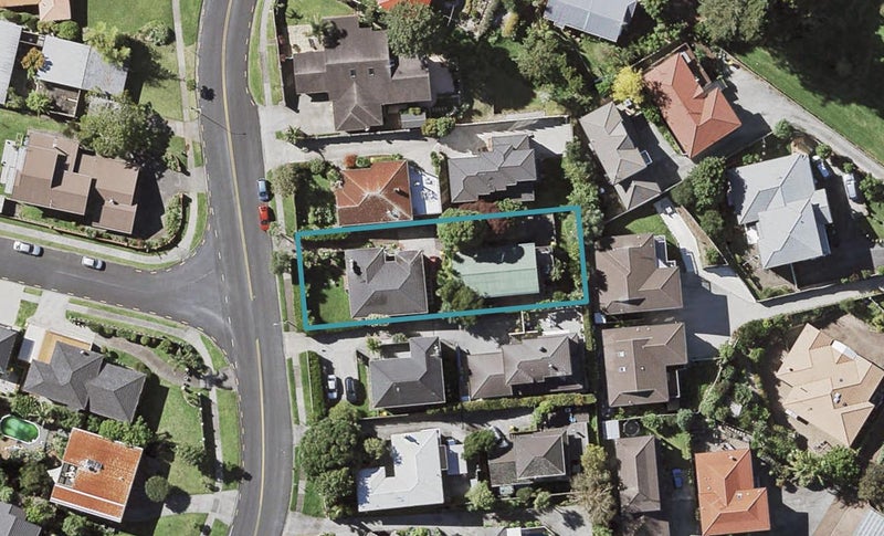 2/70 Bradbury Road, Highland Park, Auckland - Carousel 1