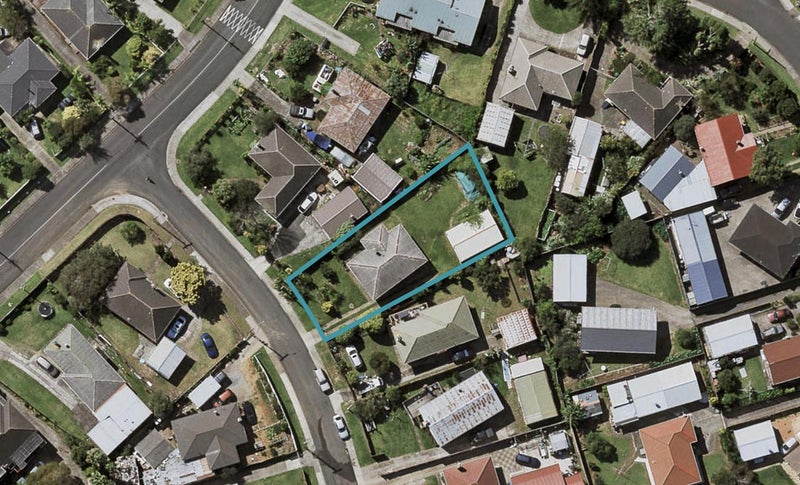 4 Doughty Place, Otara, Auckland - Carousel 1