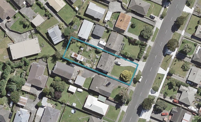 303 Oxford Terrace, Avalon, Lower Hutt - Carousel 1