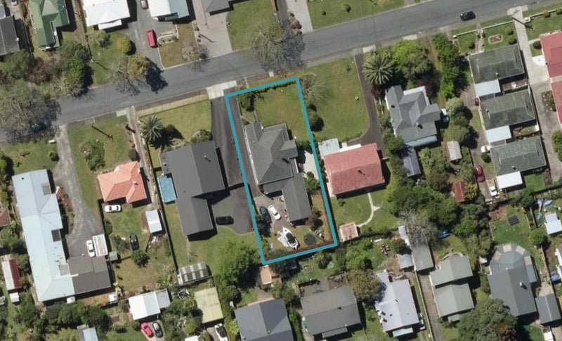 19 Powhiri Avenue, Kensington, Whangarei - Carousel 1