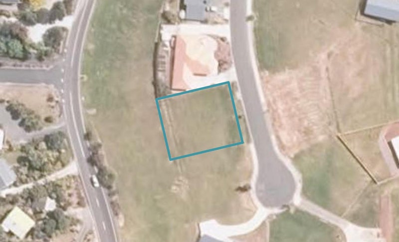 8 Banksia Road, Cable Bay, Cable Bay - Carousel 1