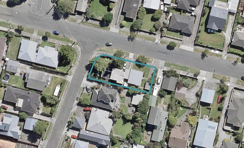 1/18 Junction Street, Fairfield, Lower Hutt - Carousel 1
