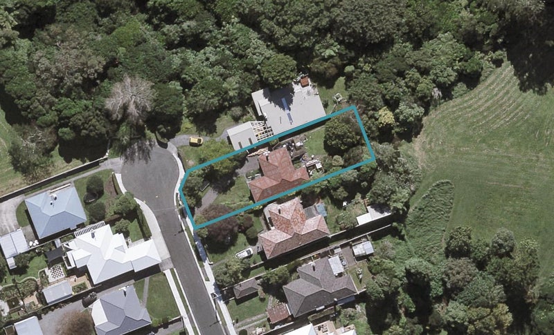 22 Turi Street, Welbourn, New Plymouth - Carousel 1