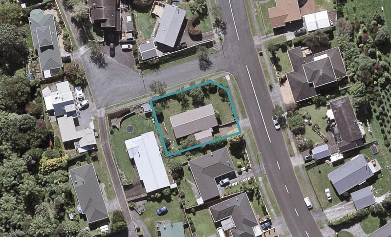 39 Heta Road, Highlands Park, New Plymouth - Carousel 1
