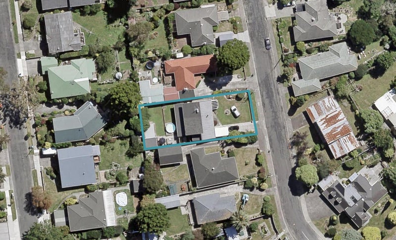 7 Kashmir Avenue, Clouston Park, Upper Hutt - Carousel 1
