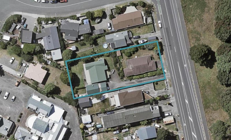 361 Kapiti Road, Paraparaumu Beach, Paraparaumu - Carousel 1