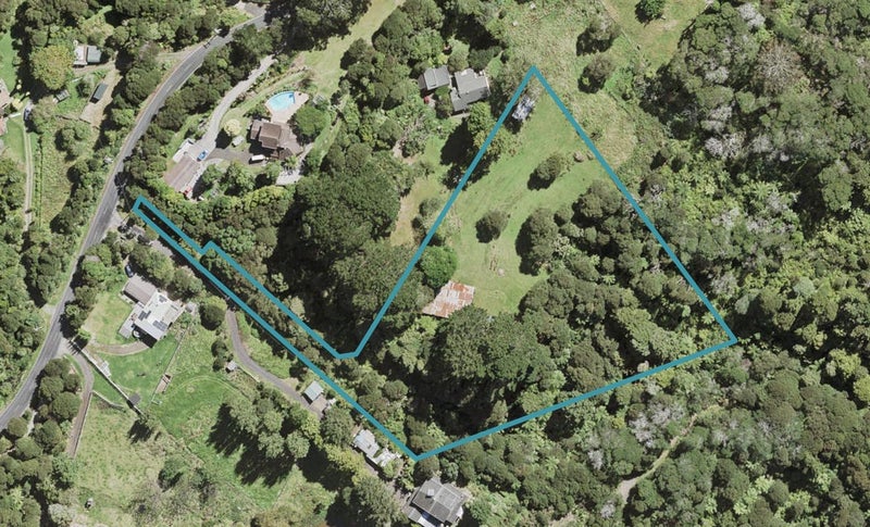 90 Christian Road, Swanson, Auckland - Carousel 1