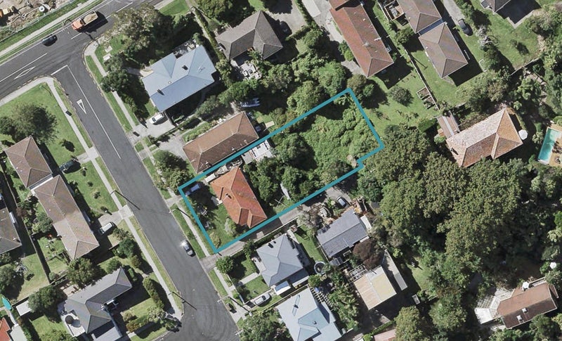6 Cassino Street, Bayswater, Auckland - Carousel 1