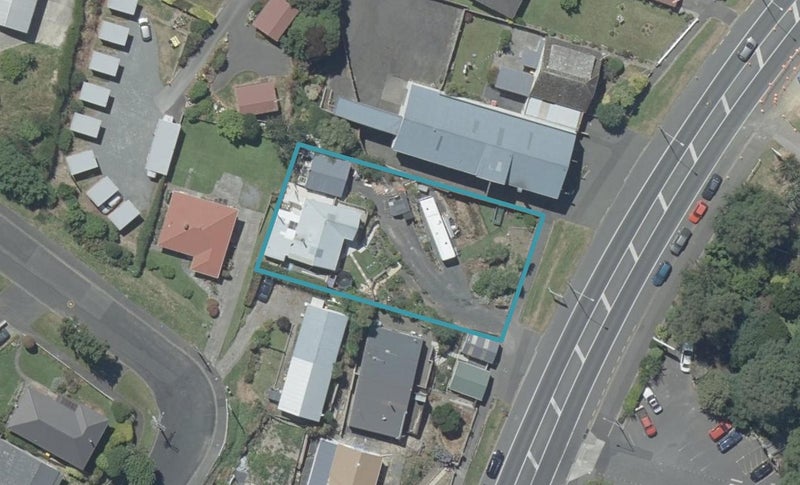 184 Kaikorai Valley Road, Bradford, Dunedin - Carousel 1