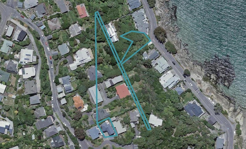 29 Tai Paku Paku Road, Karaka Bays, Wellington - Carousel 1