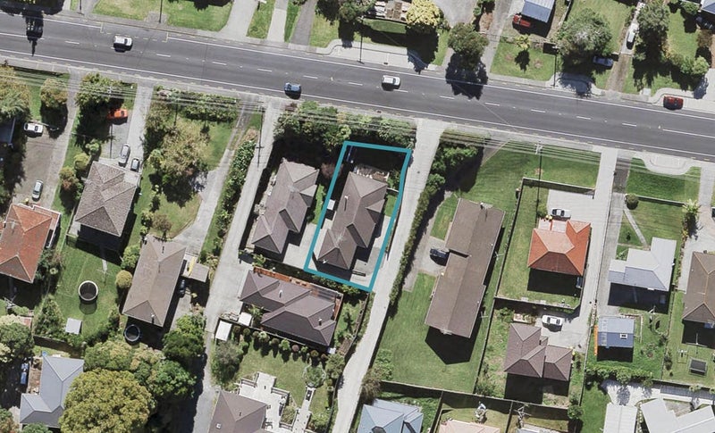 87A Triangle Road, Massey, Auckland - Carousel 1