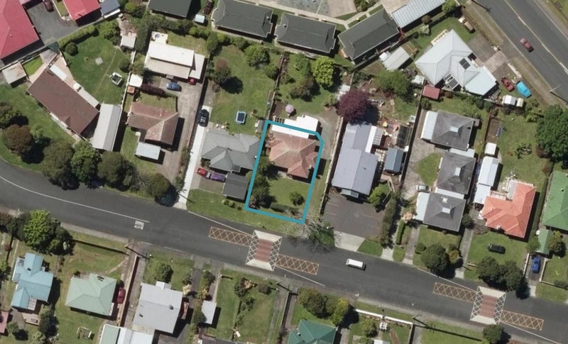 10 Cairnfield Road, Kensington, Whangarei - Carousel 1
