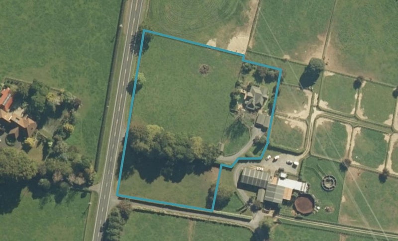3718 Cambridge Road, Leamington, Cambridge - Carousel 1