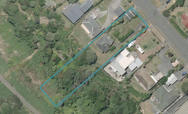105 Karaka Street, Castlecliff, Whanganui - Carousel 1
