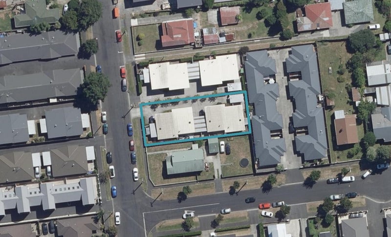21B Lyon Street, Frankton, Hamilton - Carousel 1