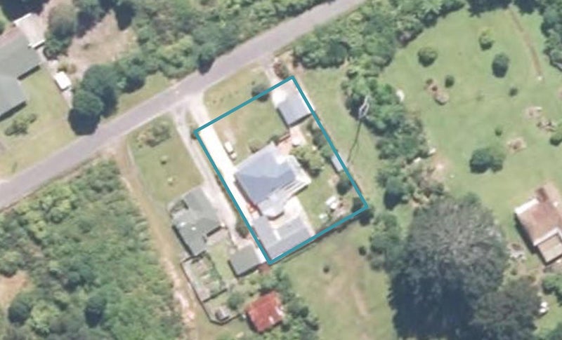 42 Neighbours Street, Waimangaroa, Westport - Carousel 1