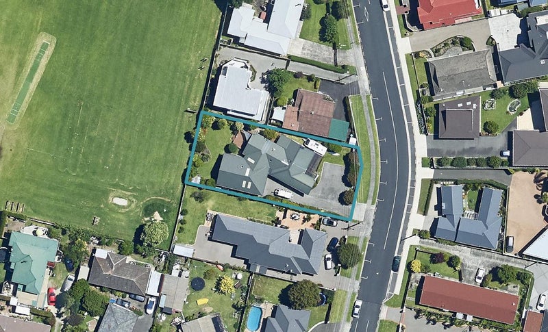 111 Maxwells Road, Otumoetai, Tauranga - Carousel 1