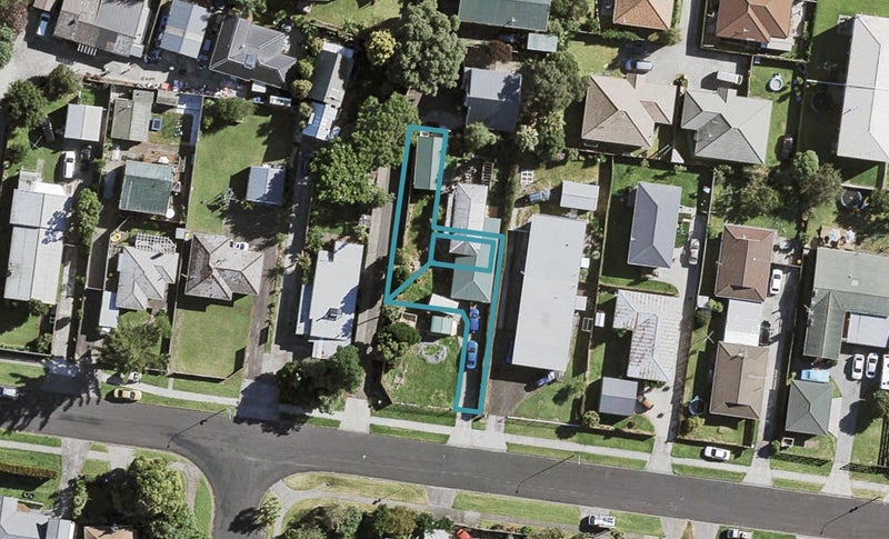 34B Blanes Road, Weymouth, Auckland - Carousel 1