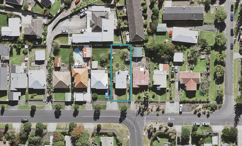 54 Ivanhoe Road, Grey Lynn, Auckland - Carousel 1