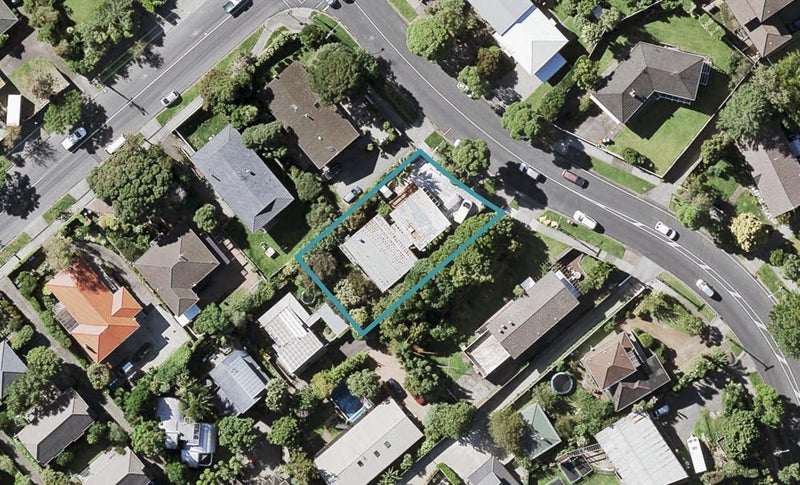 2/1 Ashby Avenue, St Heliers, Auckland - Carousel 1