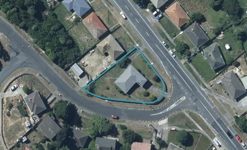 51 Gloucester Street, Cannons Creek, Porirua - Carousel 1