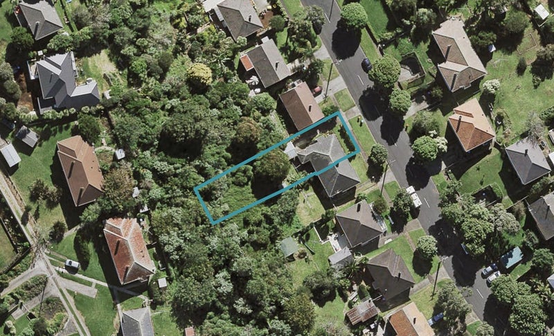 16 McCullough Avenue, Mount Roskill, Auckland - Carousel 1