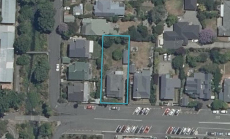 33 Manuka Street, Nelson, Nelson - Carousel 1