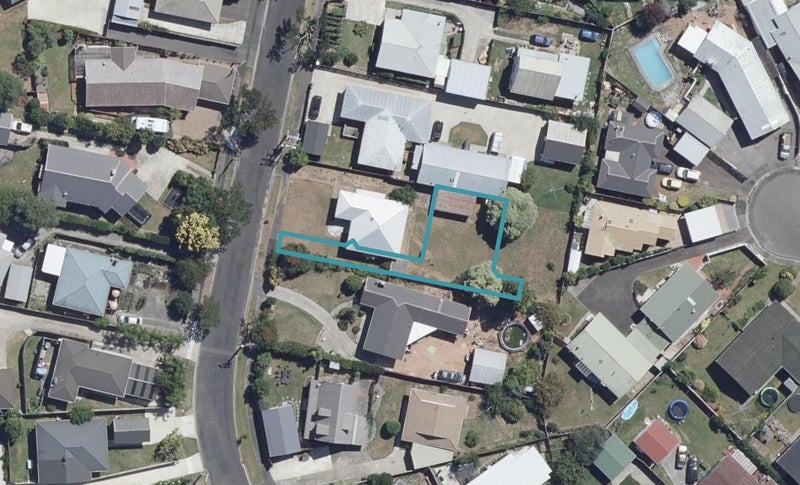 3/56 Ascot Road, Chartwell, Hamilton - Carousel 1