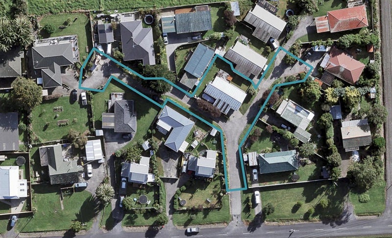 1/55C Springs Road, Parakai, Helensville - Carousel 1