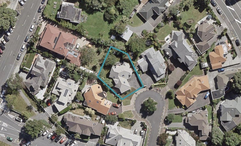 9 Huia Place, Hutt Central, Lower Hutt - Carousel 1
