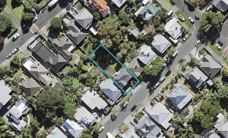 2/9 Maxwell Avenue, Grey Lynn, Auckland - Carousel 1