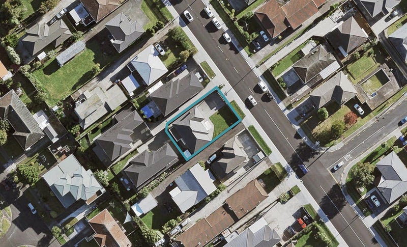 339 Richardson Road, New Windsor, Auckland - Carousel 1