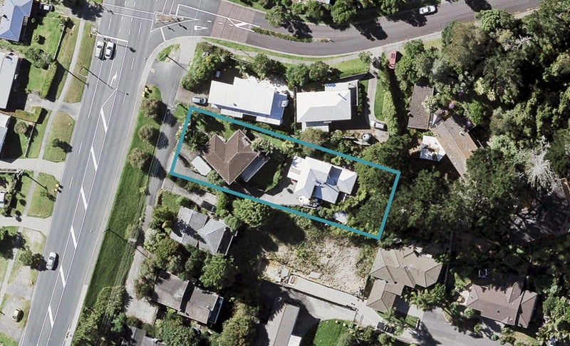 1/701 East Coast Road, Browns Bay, Auckland - Carousel 1