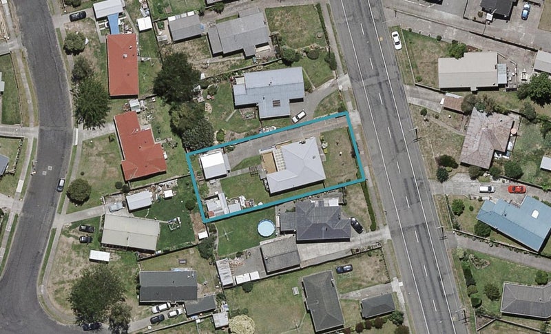 112 Tavistock Road, Waipukurau, Waipukurau - Carousel 1