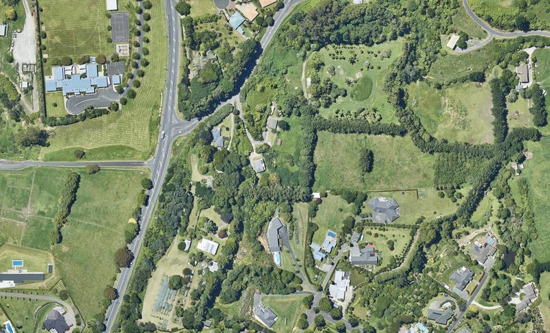 275 Cambridge Road, TAURIKO, TAURANGA - Carousel 1